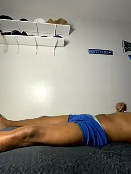 ViollaFoxxy – webcam model profile photo Image 11