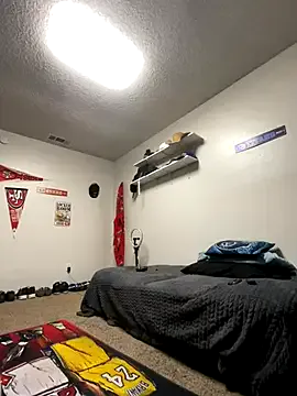 ViollaFoxxy – webcam model profile photo Image 14