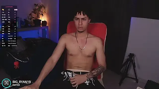 Latin_summer – webcam model profile photo Image 19