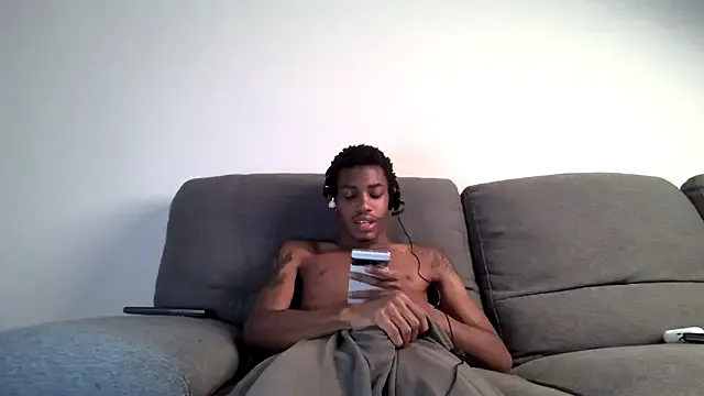 dreamteamgirls – webcam model profile photo Image 13