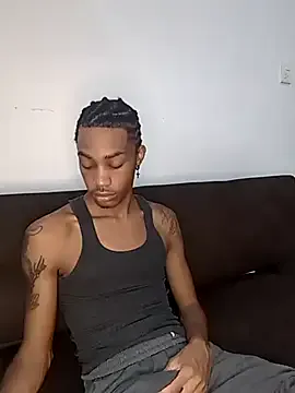 dreamteamgirls – webcam model profile photo Image 4