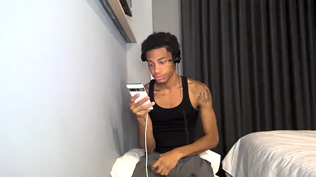 dreamteamgirls – webcam model profile photo Image 5