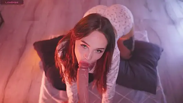 SarithaBroun – webcam model profile photo Image 19