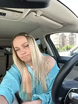 daddySgirl9 – webcam model profile photo Image 2