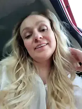 daddySgirl9 – webcam model profile photo Image 5