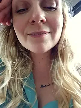 daddySgirl9 – webcam model profile photo Image 9