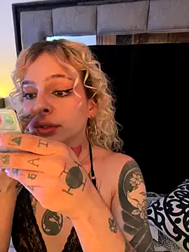 alinakukla787 – webcam model profile photo Image 5