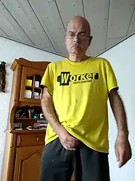 KateGale – webcam model profile photo Image 13