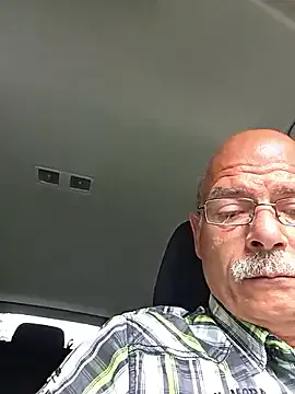 KateGale – webcam model profile photo Image 16