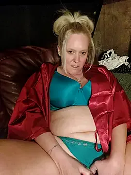 MarisaKarter – webcam model profile photo Image 17