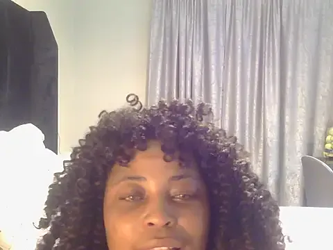 Hannahoff – webcam model profile photo Image 12