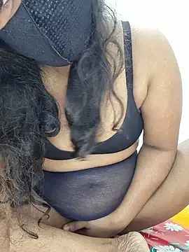 MerlyG – webcam model profile photo Image 15