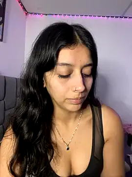 BustyBonnieUK – webcam model profile photo Image 17