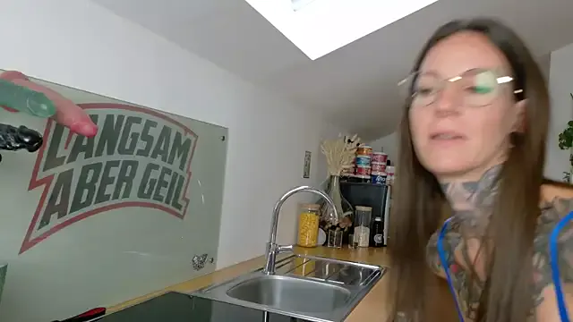 SonY_CaM – webcam model profile photo Image 15