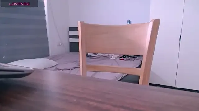 AngerlaMei – webcam model profile photo Image 5