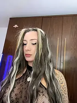 HaleyLyon – webcam model profile photo Image 18