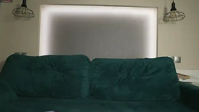 SherineNorth – webcam model profile photo Image 3