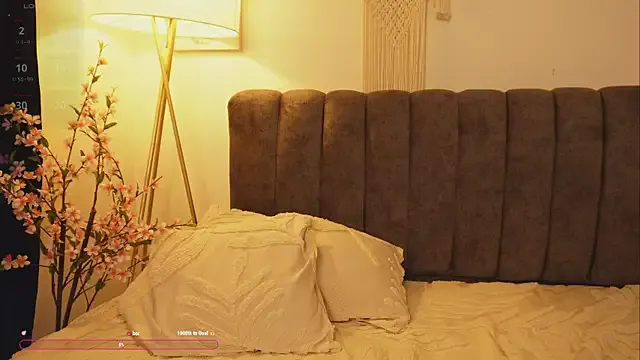 Rei1216xo – webcam model profile photo Image 12