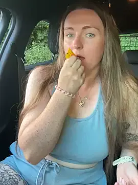 TessaMyst – webcam model profile photo Image 7