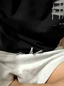 EsmeBrowm – webcam model profile photo Image 10