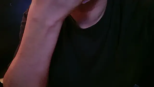 EsmeBrowm – webcam model profile photo Image 11