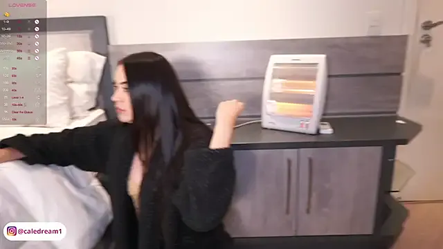 KateGale – webcam model profile photo Image 2