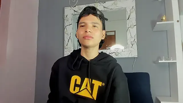 kissyyyss1 – webcam model profile photo Image 7