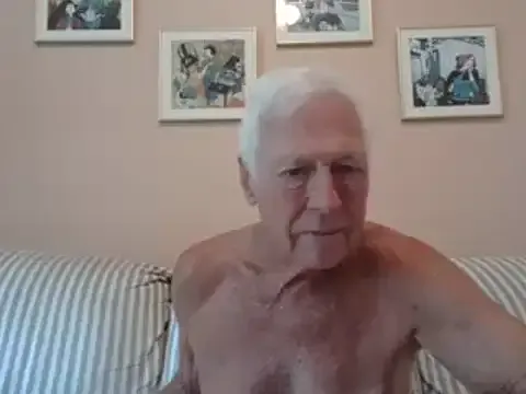 EsmeBrowm – webcam model profile photo Image 14