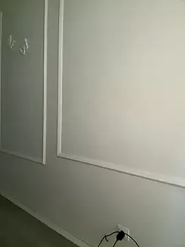 LeyahSummer – webcam model profile photo Image 13