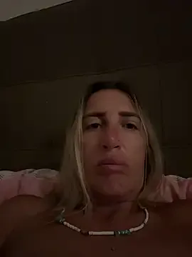 sochnayaaa – webcam model profile photo Image 8