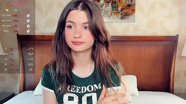 Brilliant-Kiss – webcam model profile photo Image 13