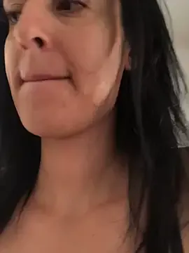 PollyElfi – webcam model profile photo Image 16