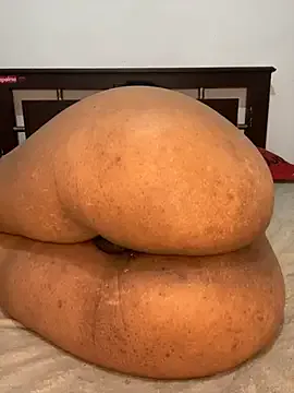 HaleyLyon – webcam model profile photo Image 13