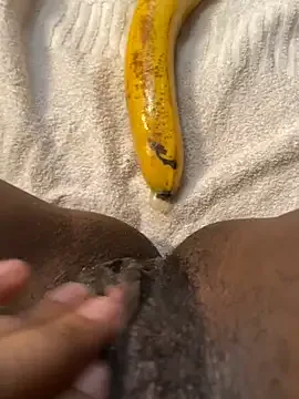 JessieLiu – webcam model profile photo Image 3