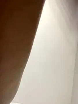 EsmeBrowm – webcam model profile photo Image 4