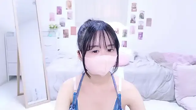 IvyHarpers – webcam model profile photo Image 17