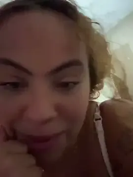 JessieLiu – webcam model profile photo Image 14