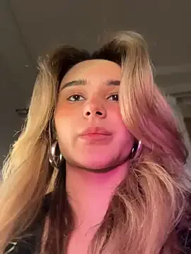 Jane – webcam model profile photo Image 19