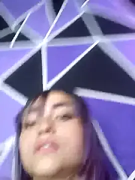 priya_sharma02 – webcam model profile photo Image 4