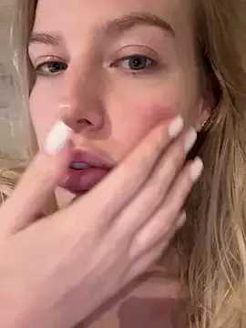 ElizaJaramillo – webcam model profile photo Image 11