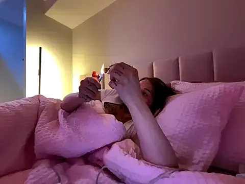 ValeryEvan – webcam model profile photo Image 12