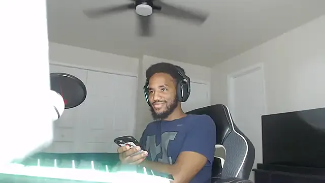 Clinic_Sexy – webcam model profile photo Image 8