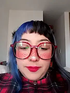 VivianBasset – webcam model profile photo Image 7