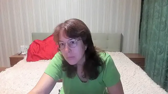 Dolce – webcam model profile photo Image 16