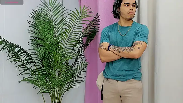 ena8888 – webcam model profile photo Image 9