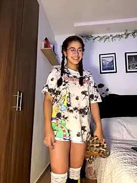 sigmasian – webcam model profile photo Image 7