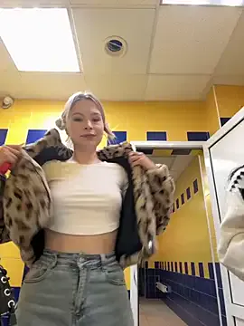 Velvet__vibe – webcam model profile photo Image 10