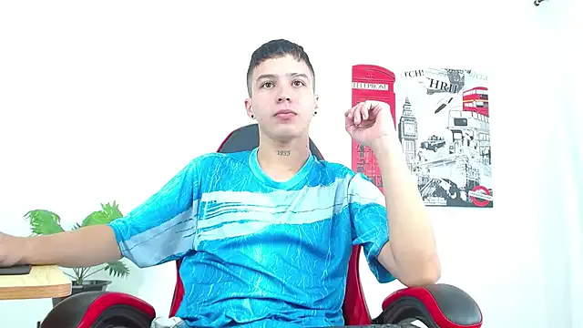 Sarawhitee – webcam model profile photo Image 19