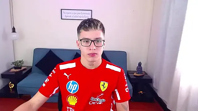 Sarawhitee – webcam model profile photo Image 4