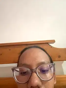 AyshaConnor – webcam model profile photo Image 12